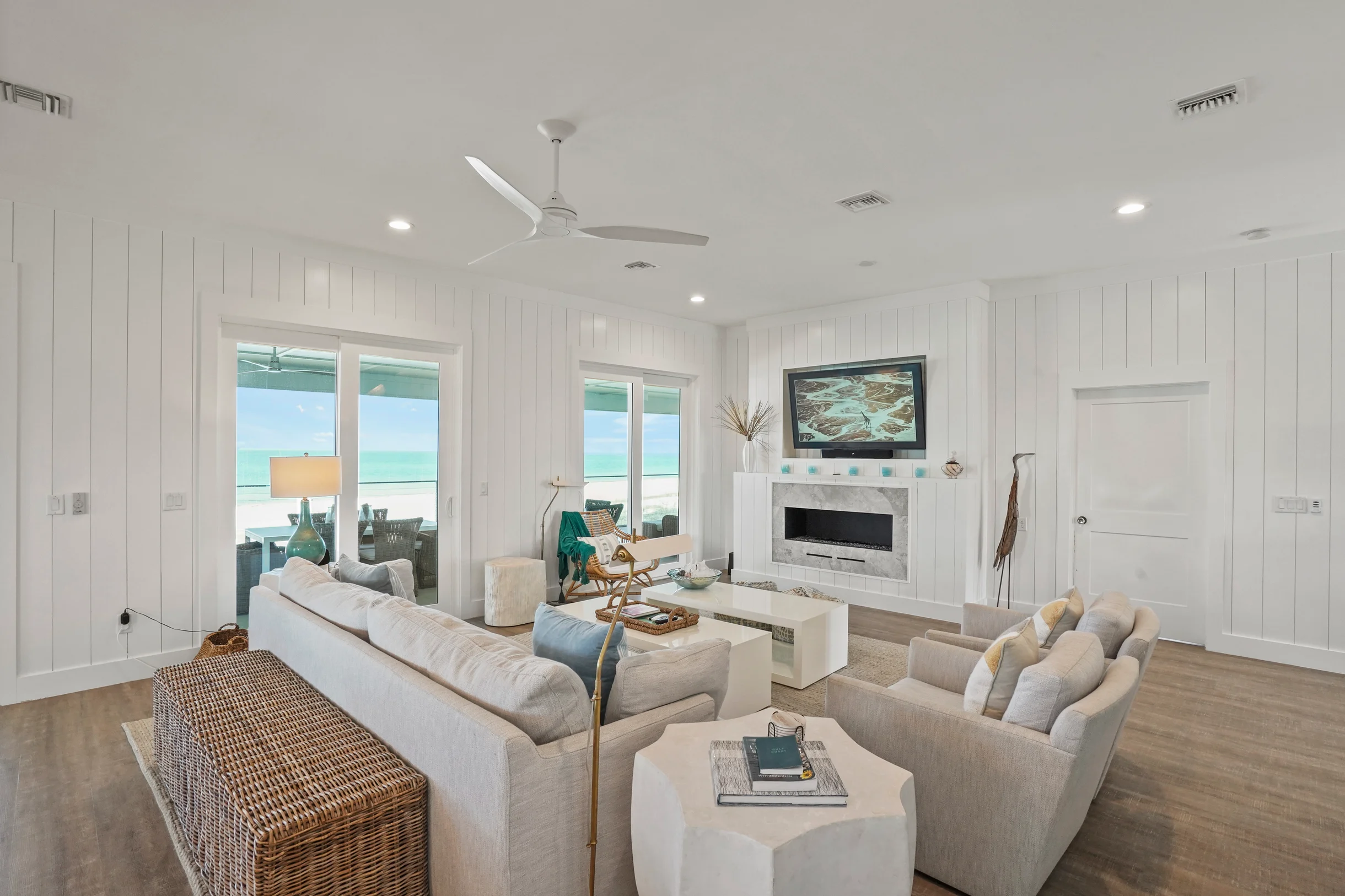 GraceLand @ Secluded Dunes #104