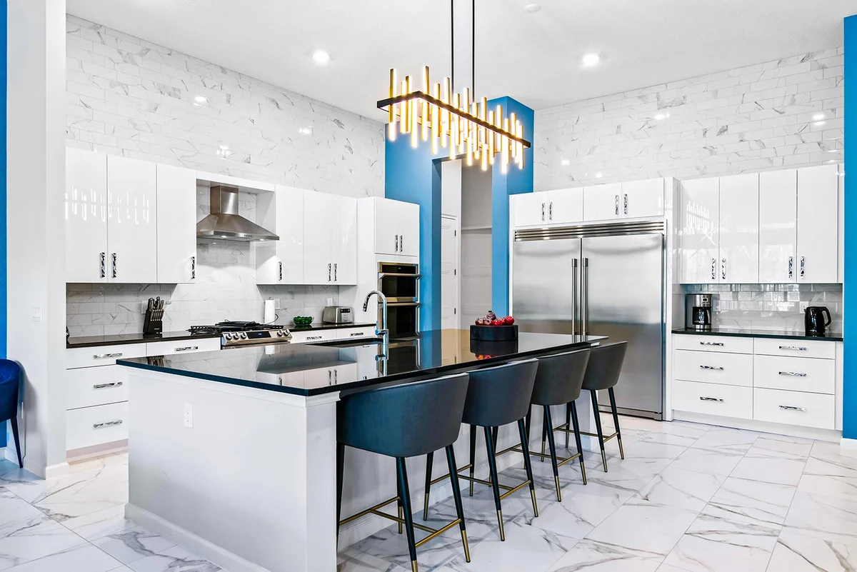 1778OB - 11 Bed - MVP Mansion - ST063 #65