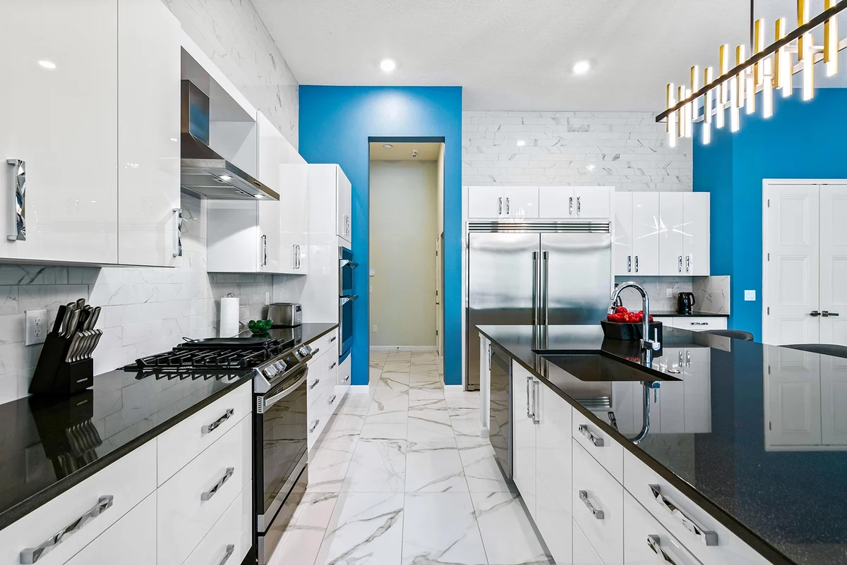 1778OB - 11 Bed - MVP Mansion - ST063 #71