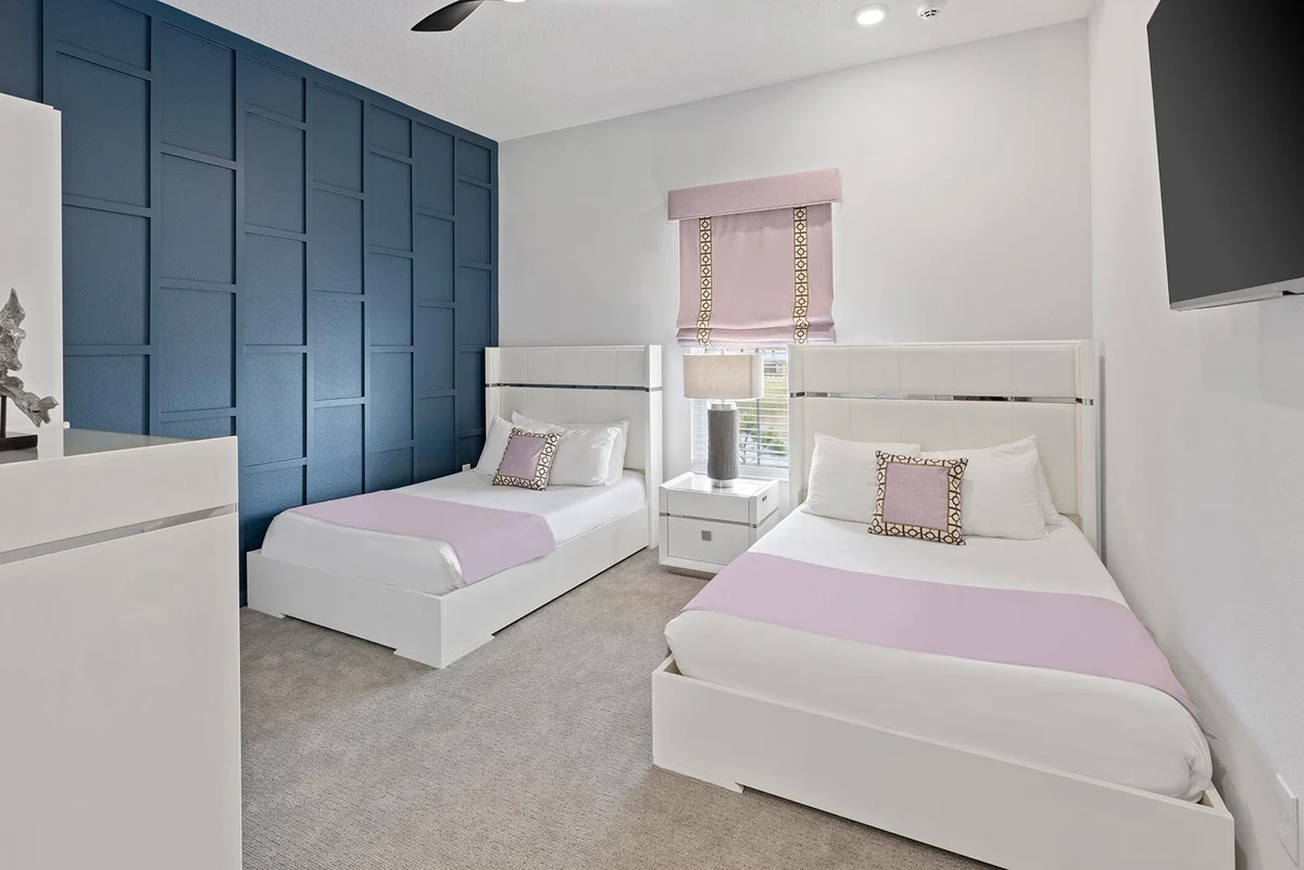 1668OB - 12 Bed - Cosmopolitan Coop - ST032 #72
