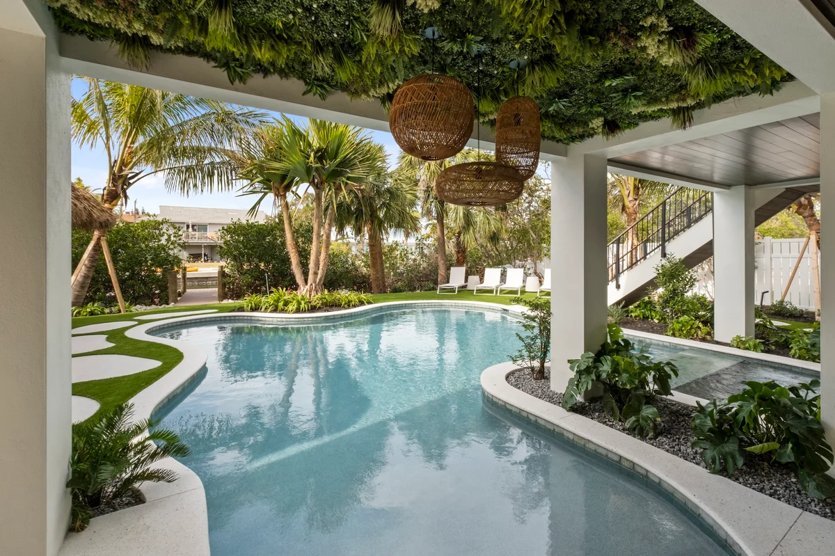 Periwinkle Place #116