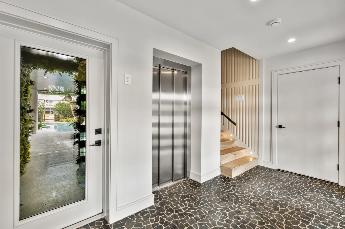 Periwinkle Place #142