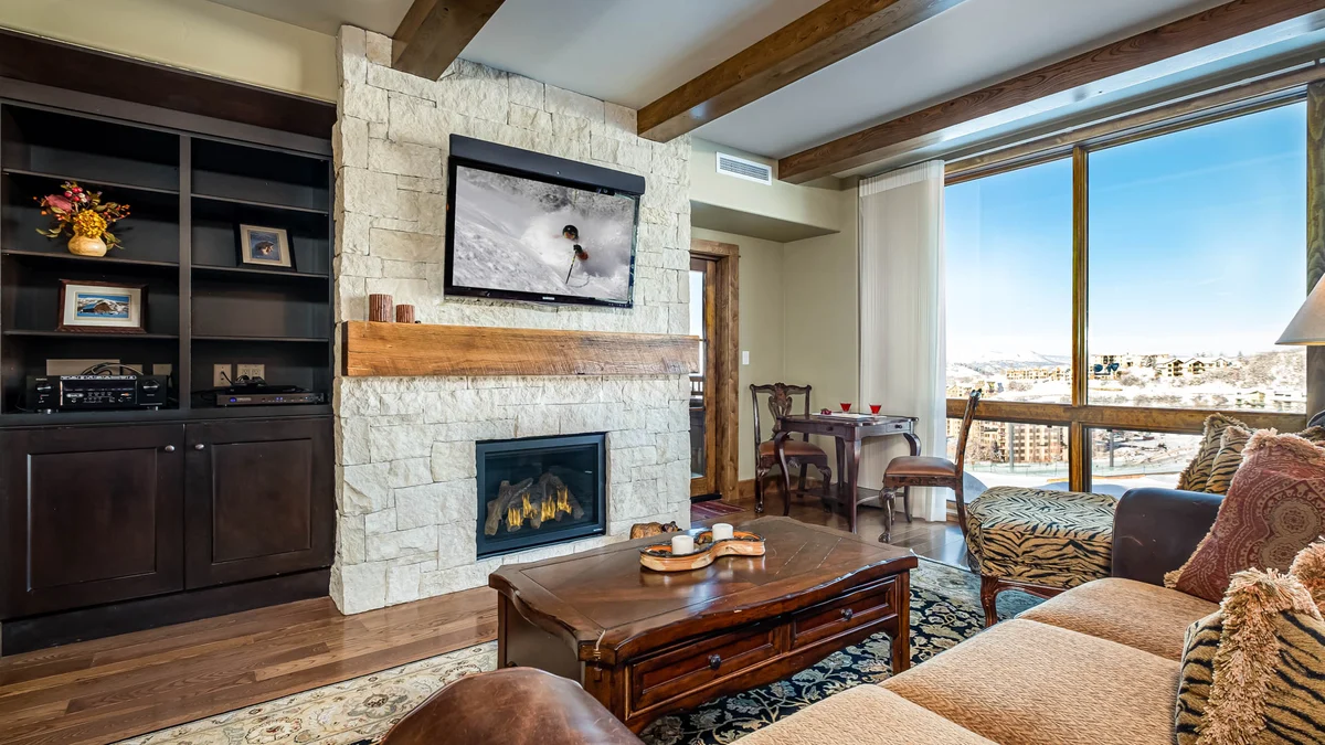 Condo in Steamboat Springs property photo 3