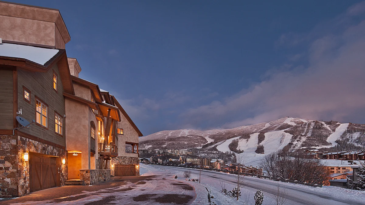 Sunshine Peak Chalet #38