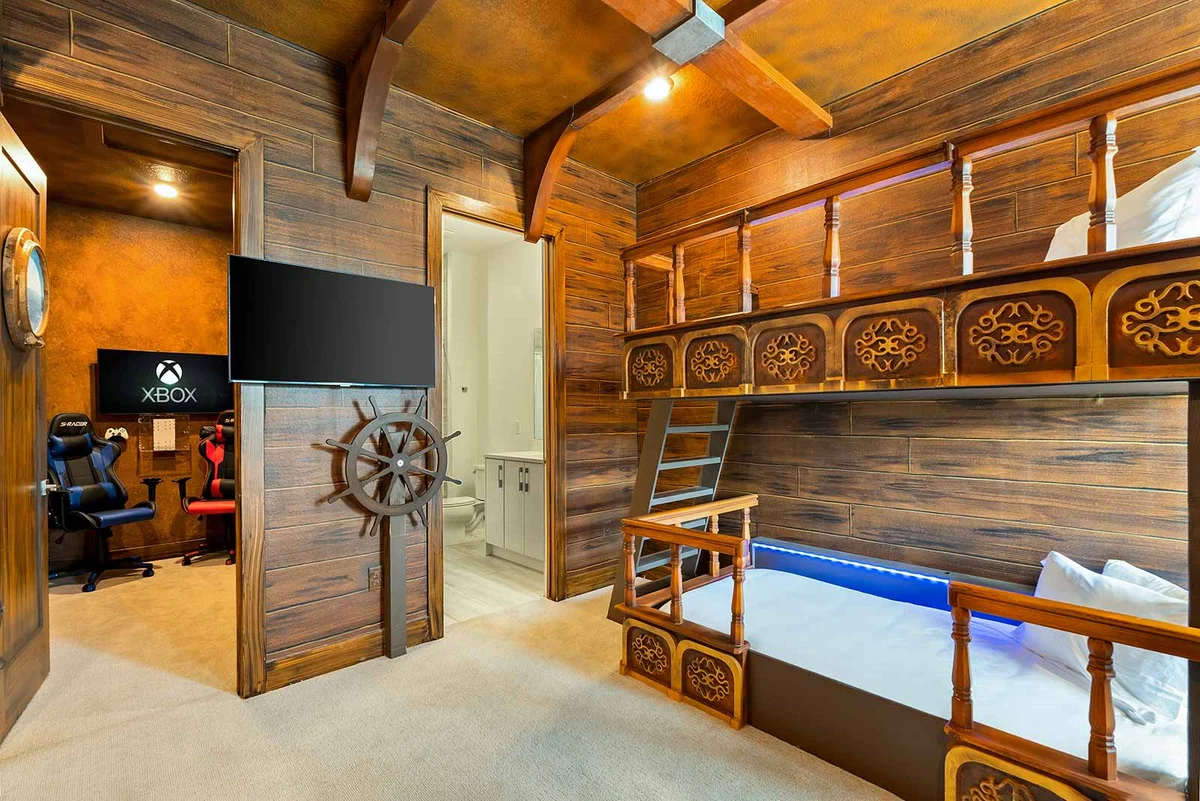 2121PO - 6 Bed - Pirate's Hideaway - ST052 #87