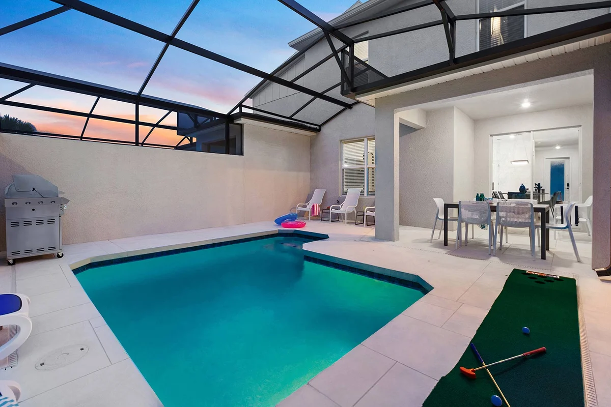 VOR5586AA: 4 Bed, Ogre's Grove, Pool #71