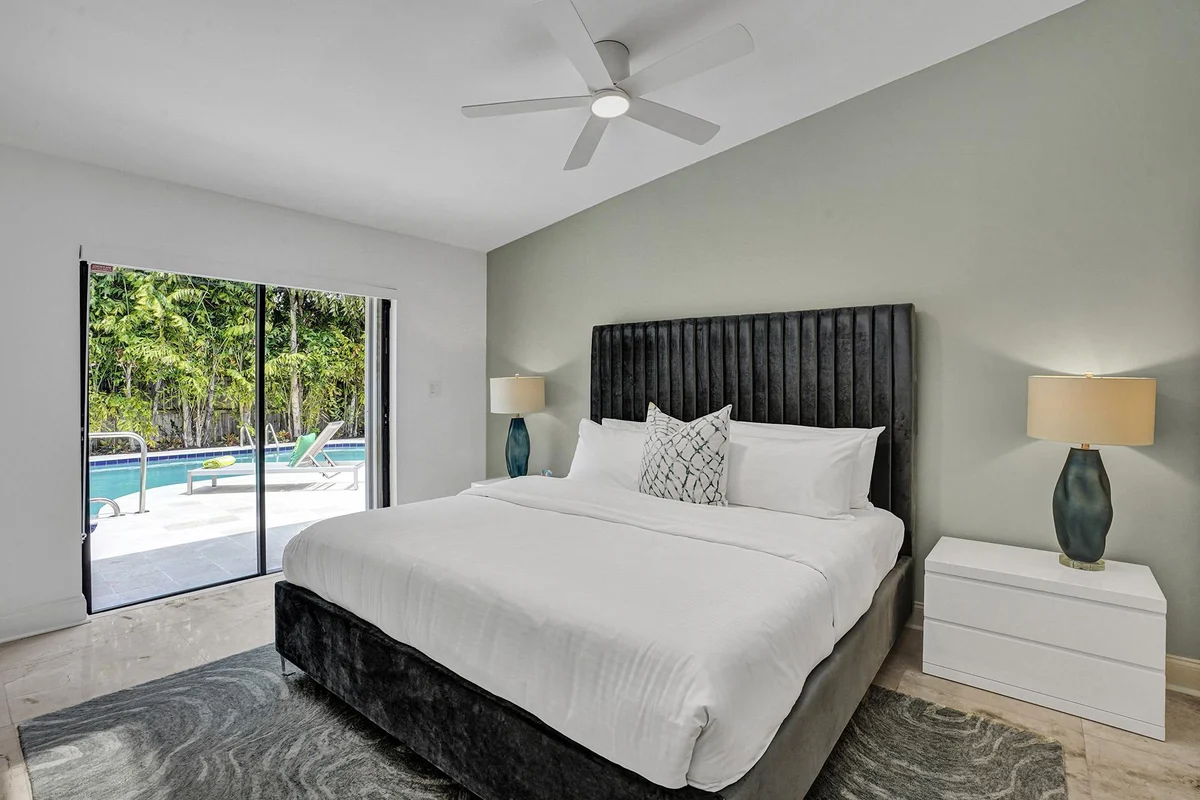 Home in Fort Lauderdale property photo 5