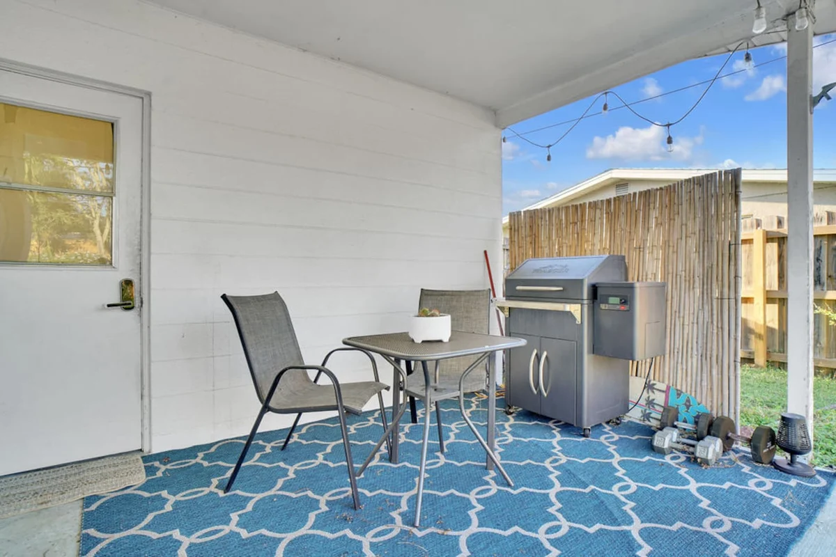 Home in Bradenton property photo 3