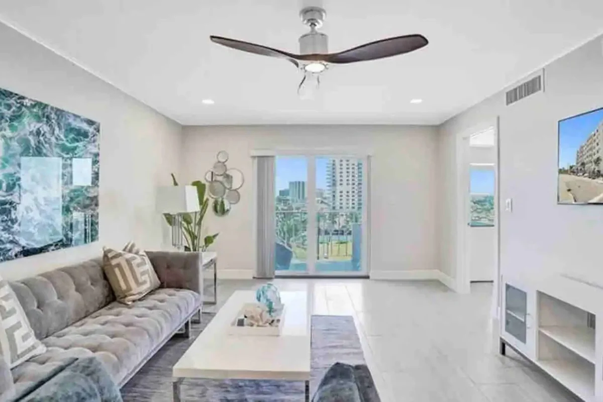 Home in Fort Lauderdale property photo 2