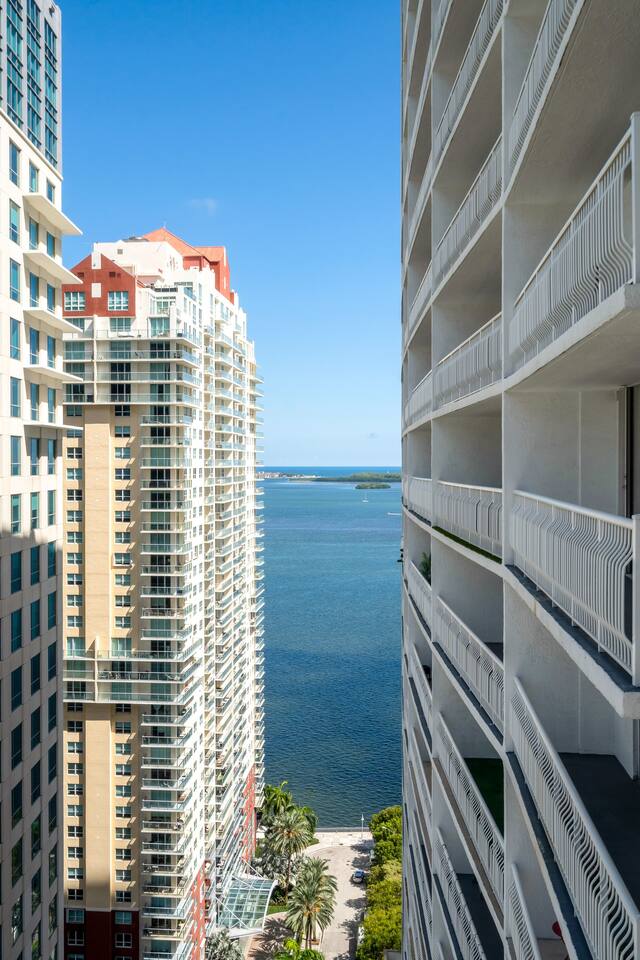 Apartment in Miami property photo 4