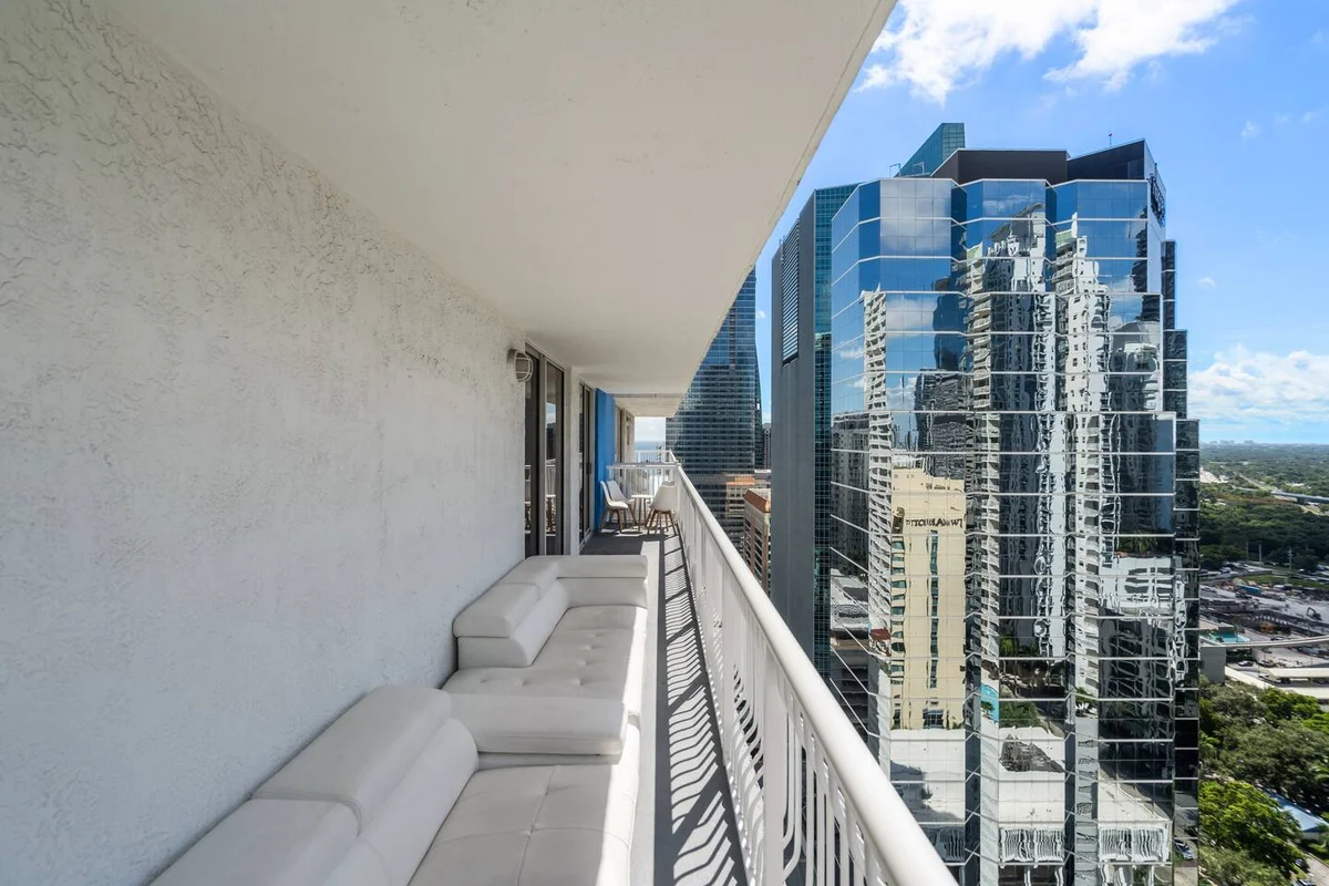 Apartment in Miami property photo 5