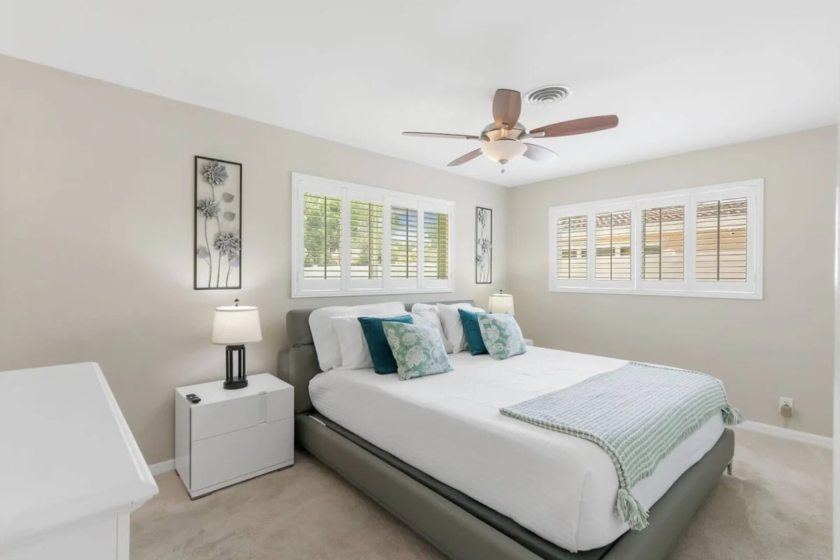 Bedroom 1 image 1