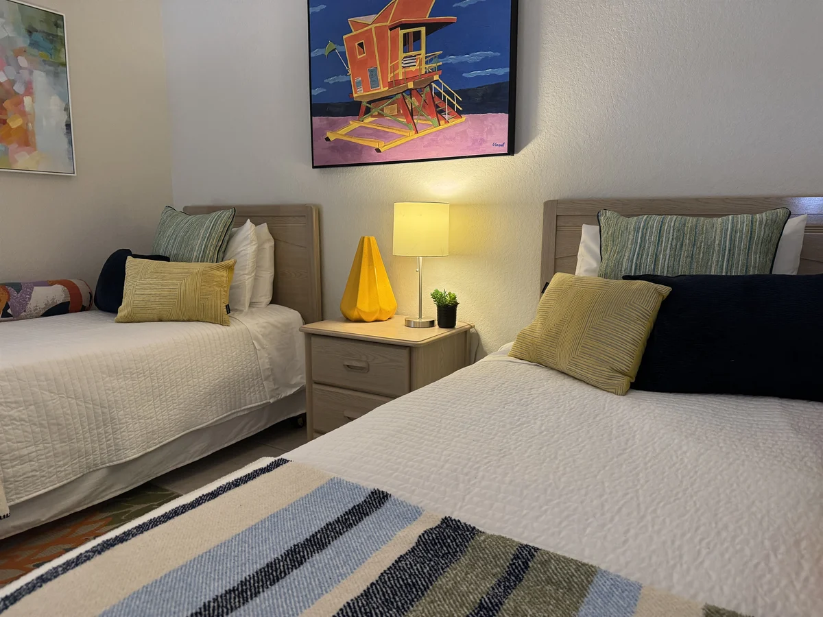 Bedroom 3 image 1