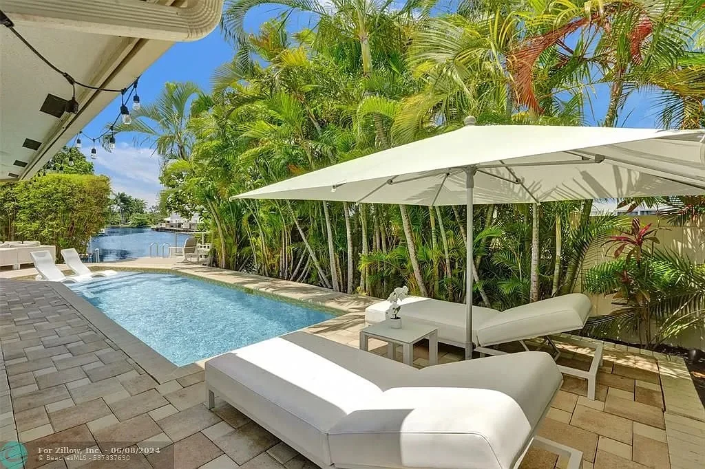 Home in Fort Lauderdale property photo 1