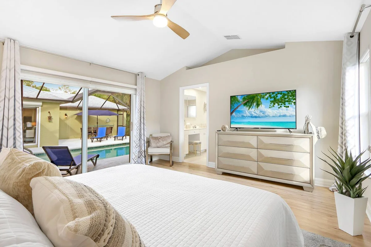Home in Naples property photo 3
