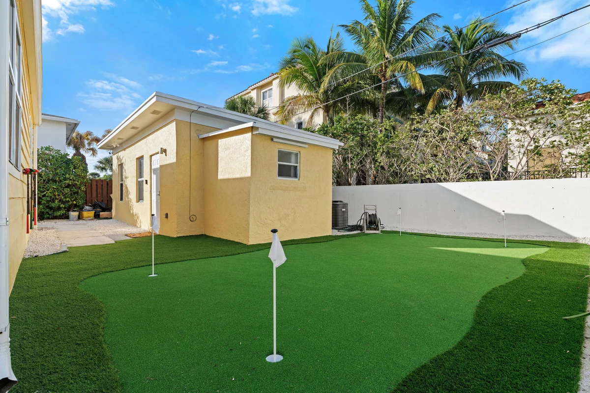 Apartment in West Palm Beach property photo 2