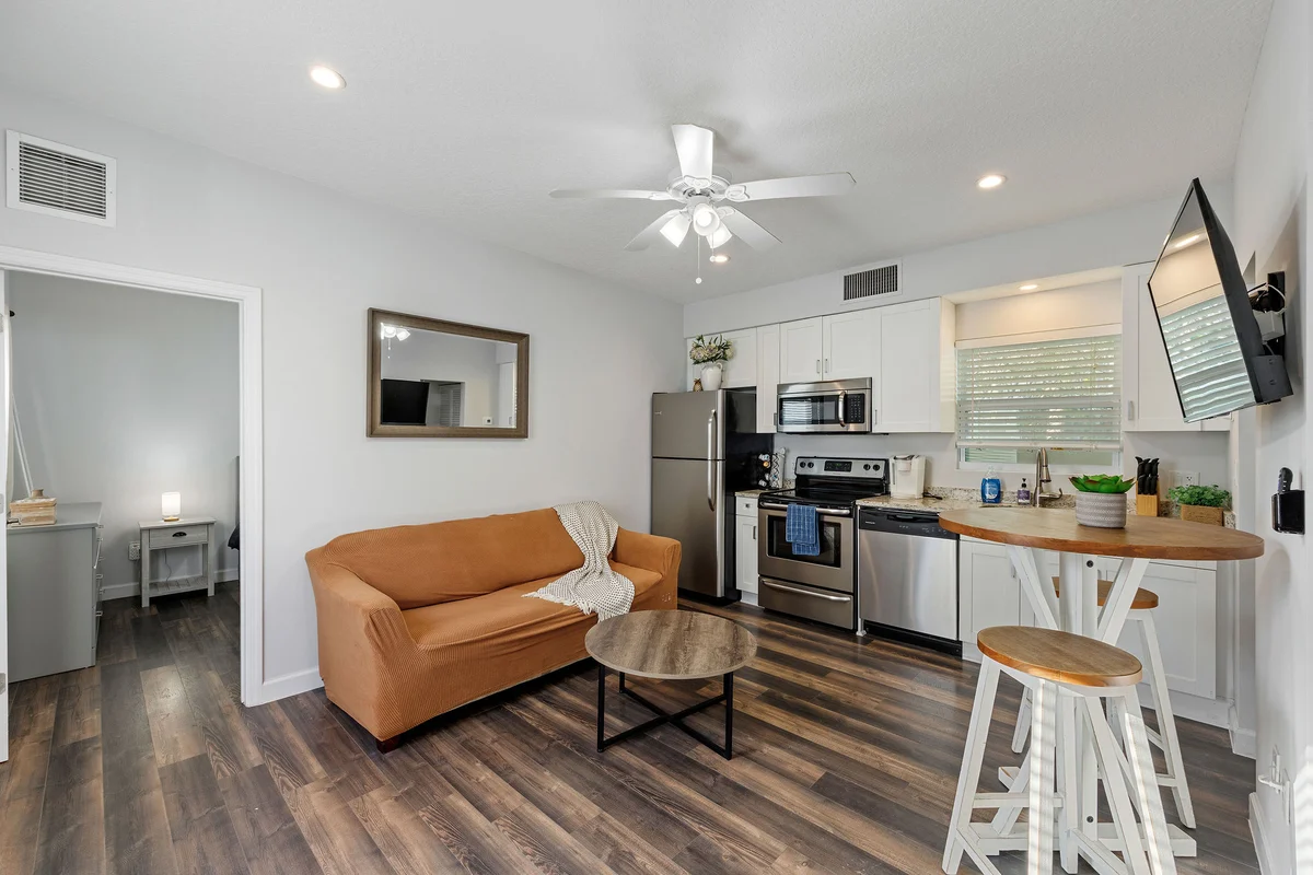 Apartment in West Palm Beach property photo 3