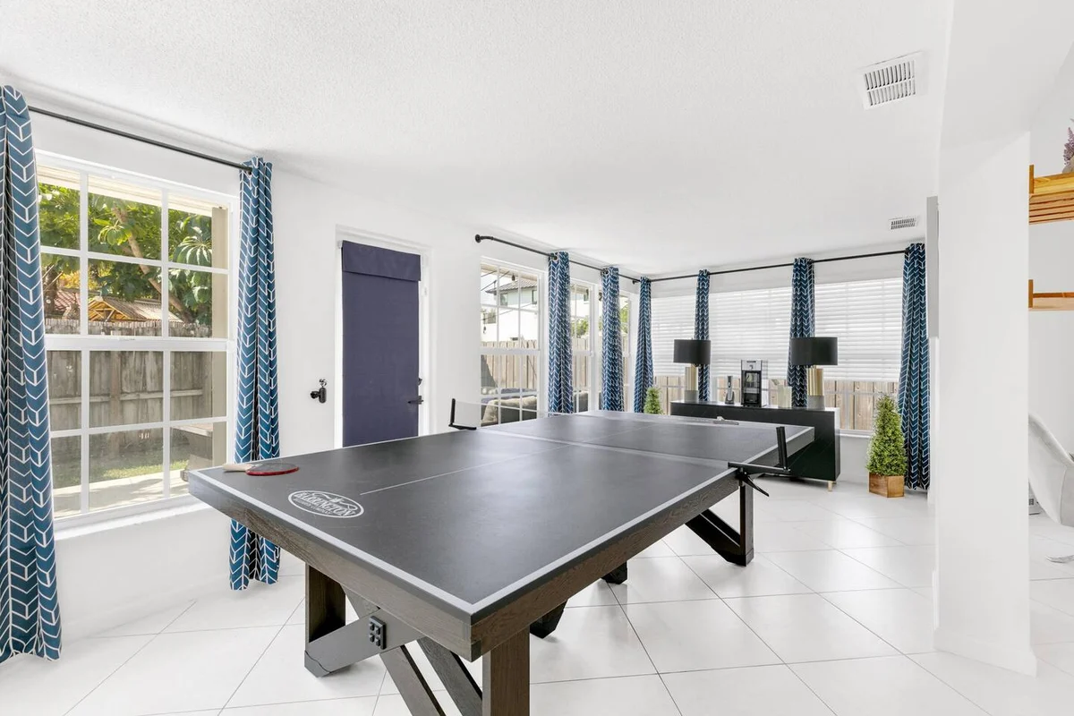 Home in Pompano Beach property photo 4