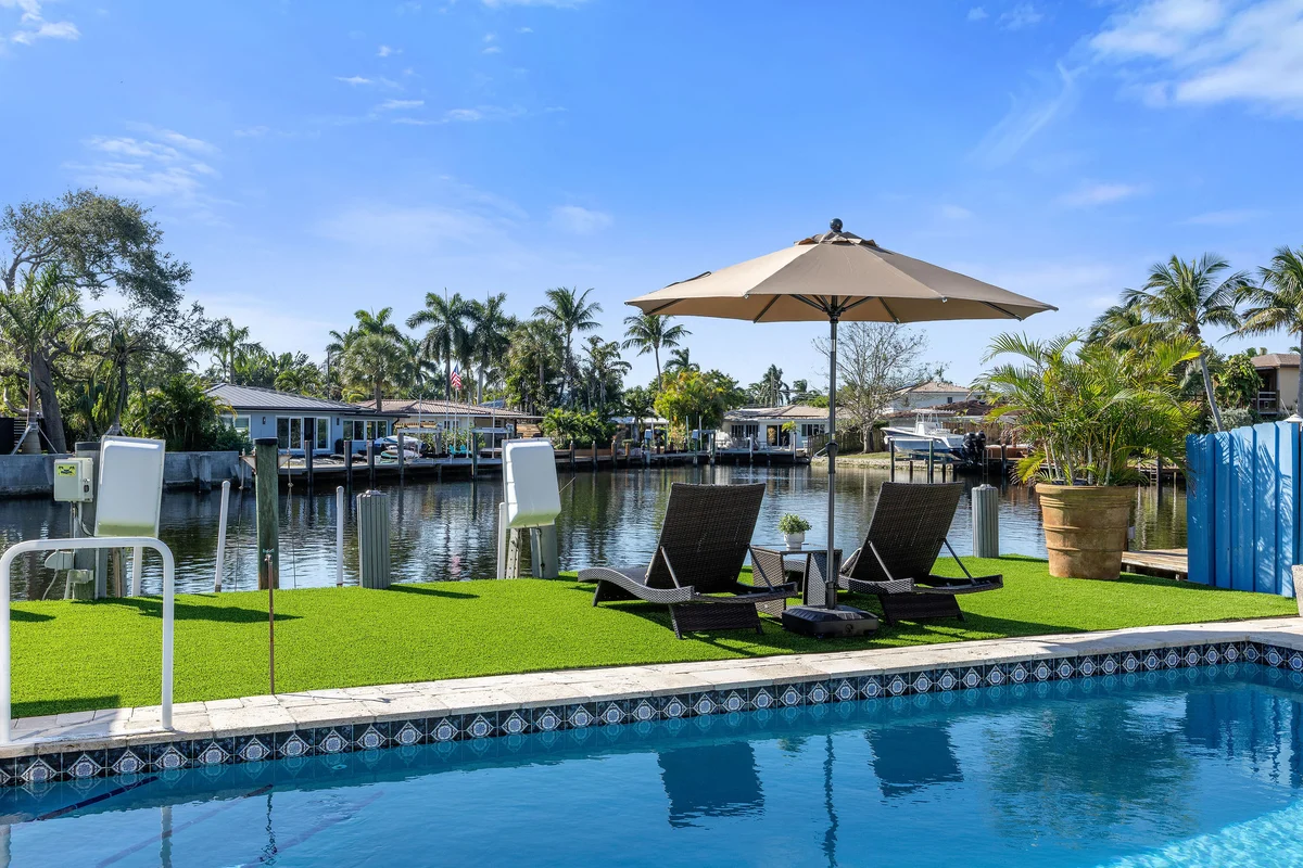 Home in Wilton Manors property photo 2