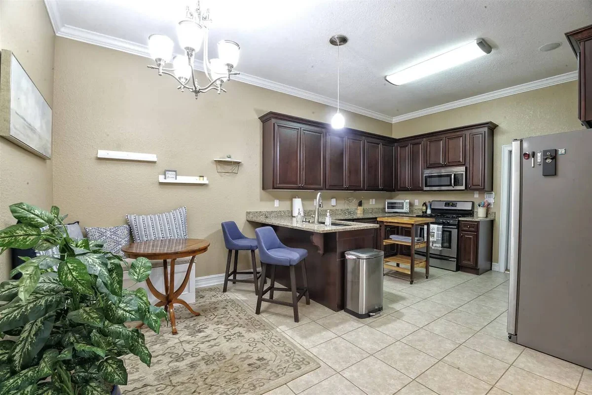 Townhome in Tallahassee property photo 2