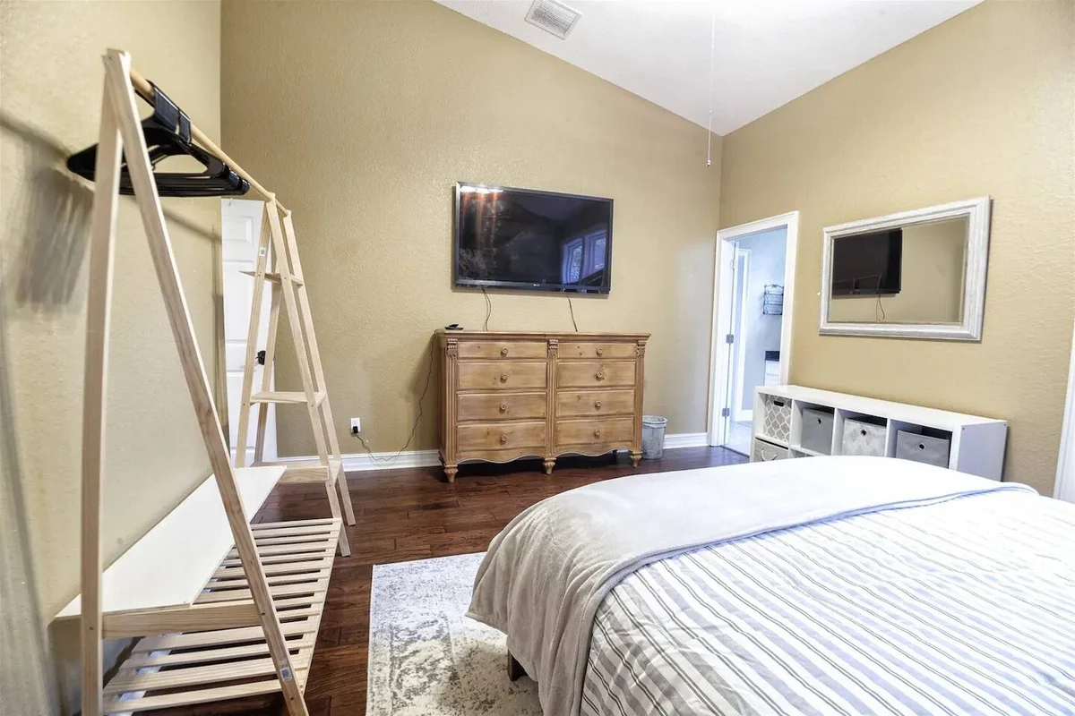 Townhome in Tallahassee property photo 3