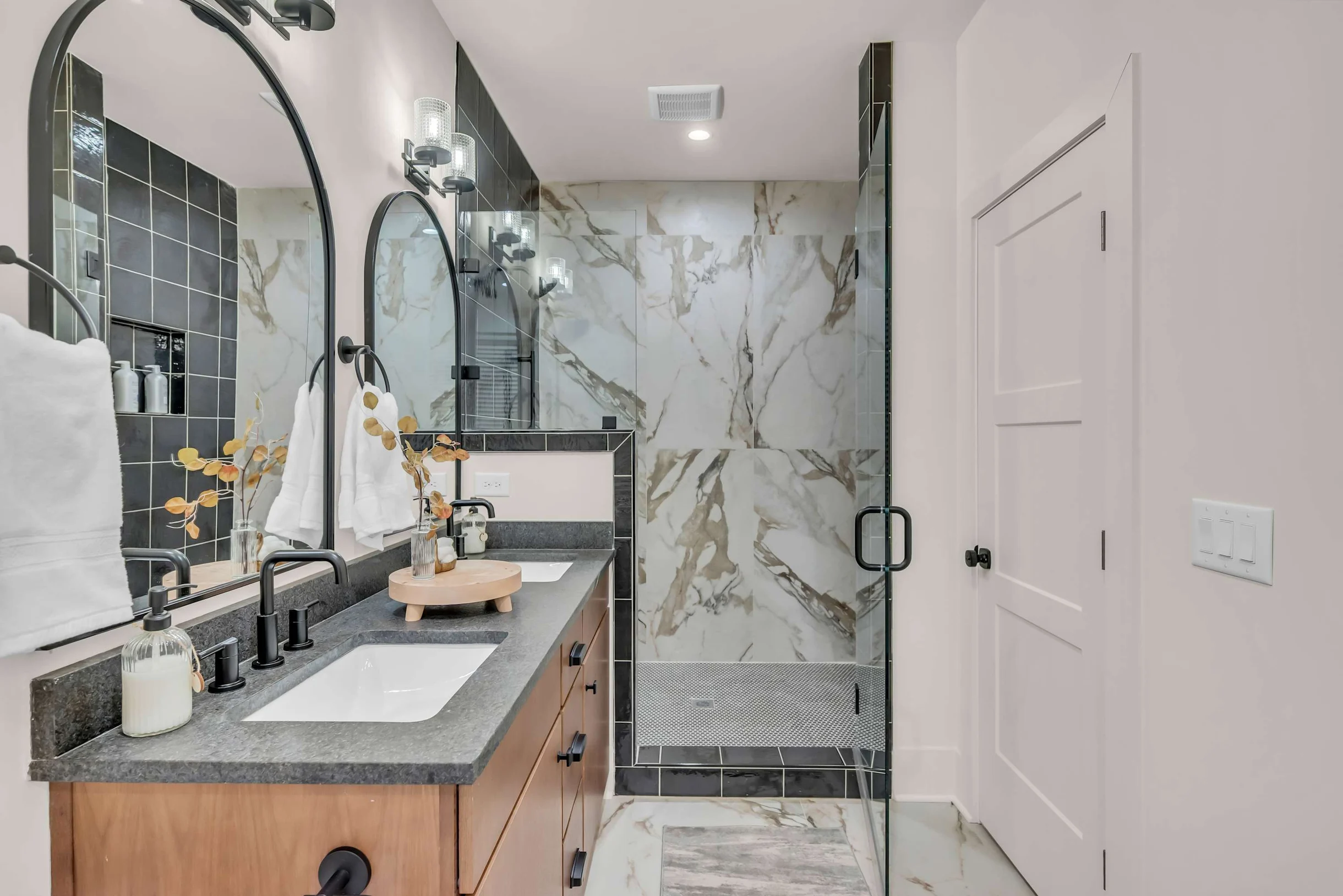 1701_Port_A&D_4BR #28