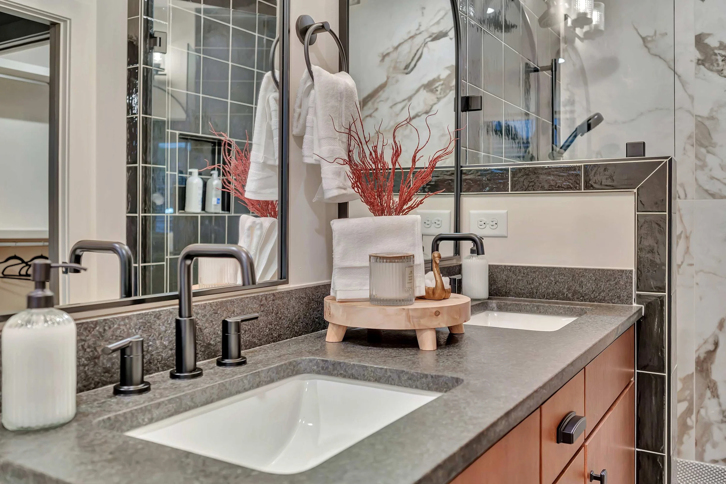 1701_Port_A&D_4BR #5