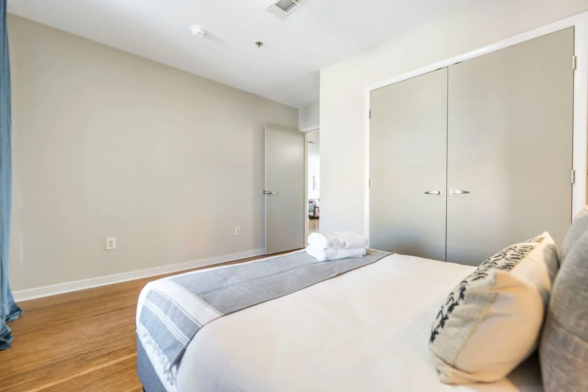 Cherry_Macon301-2BR #5