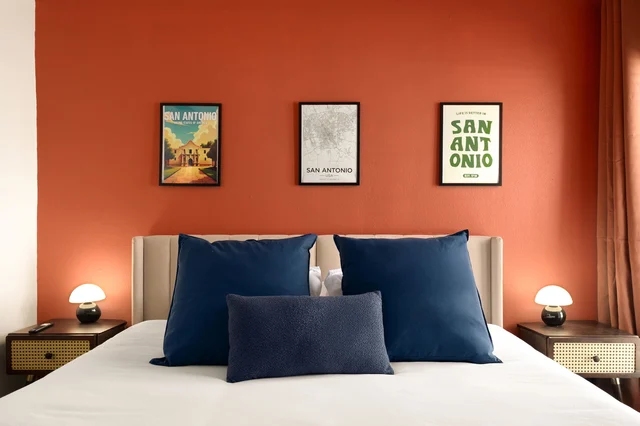 BEDROOM image 1