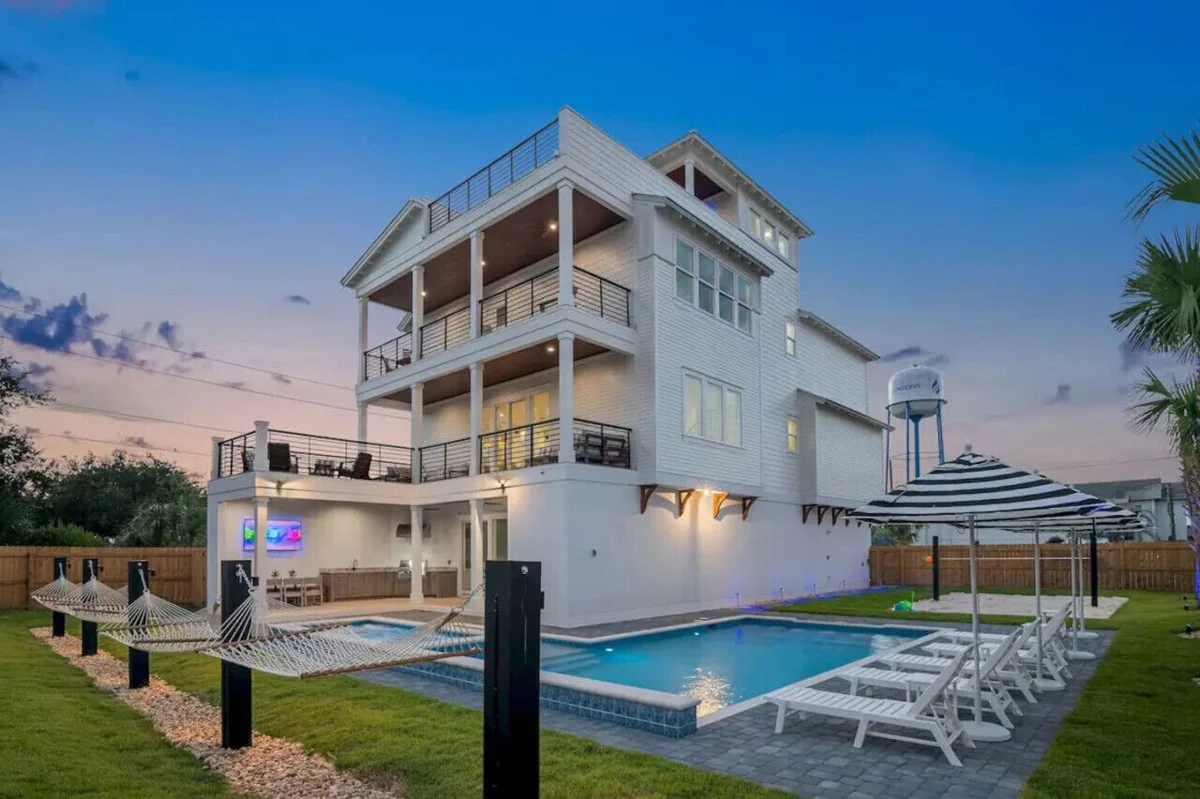 Home in Miramar Beach property photo 2