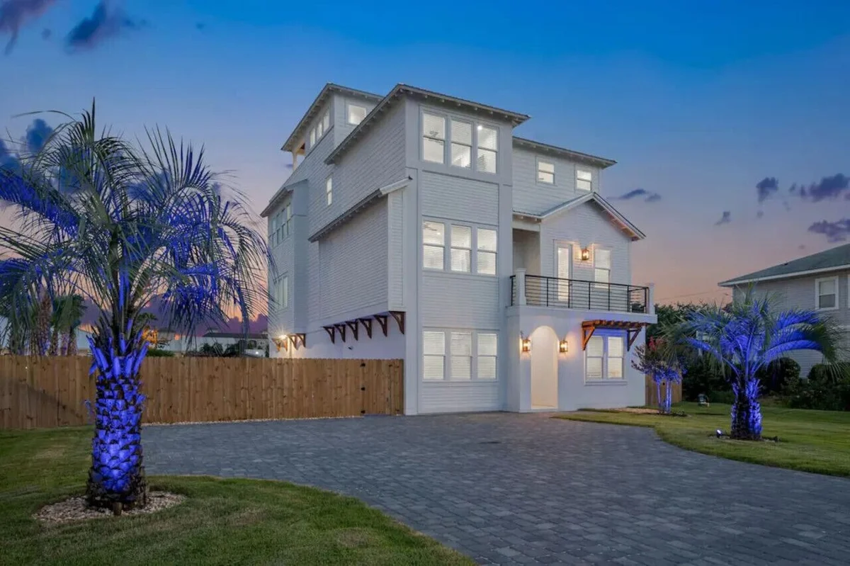 Home in Miramar Beach property photo 4