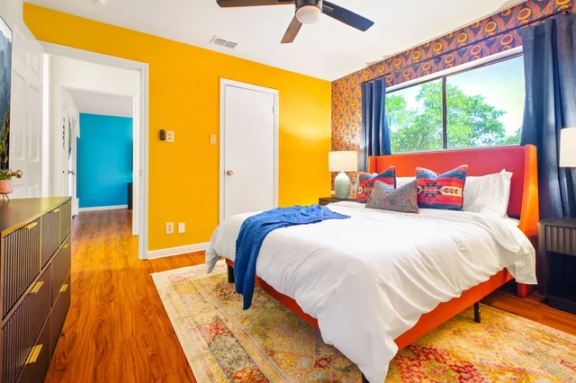 BEDROOM image 1