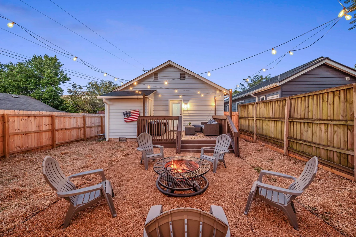 1331_4thAve_2BR #9
