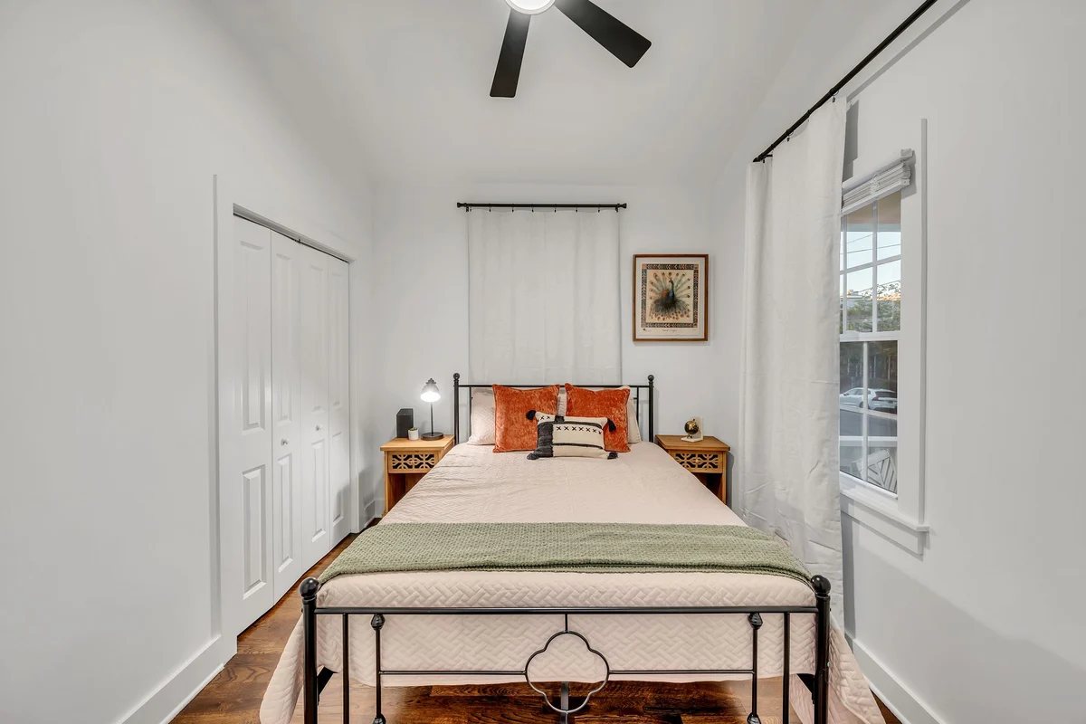 1331_4thAve_2BR #15