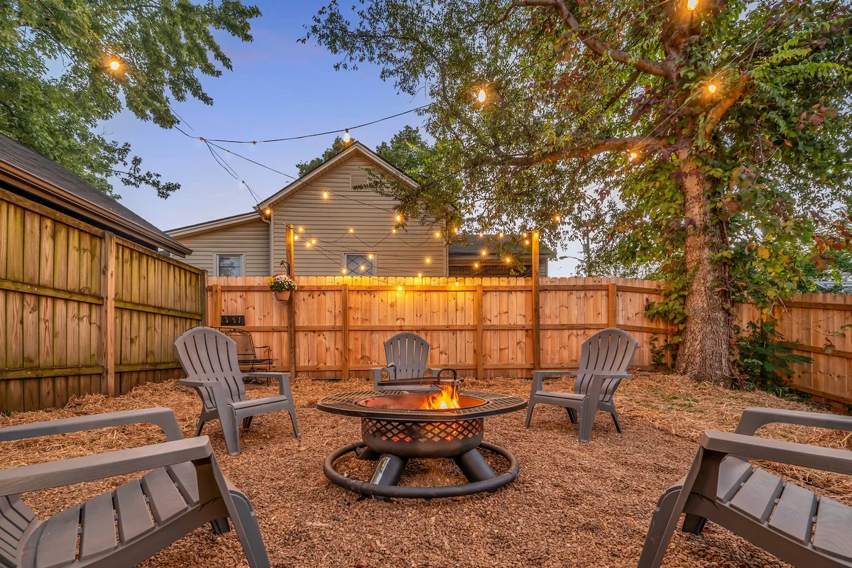 1331_4thAve_2BR #13