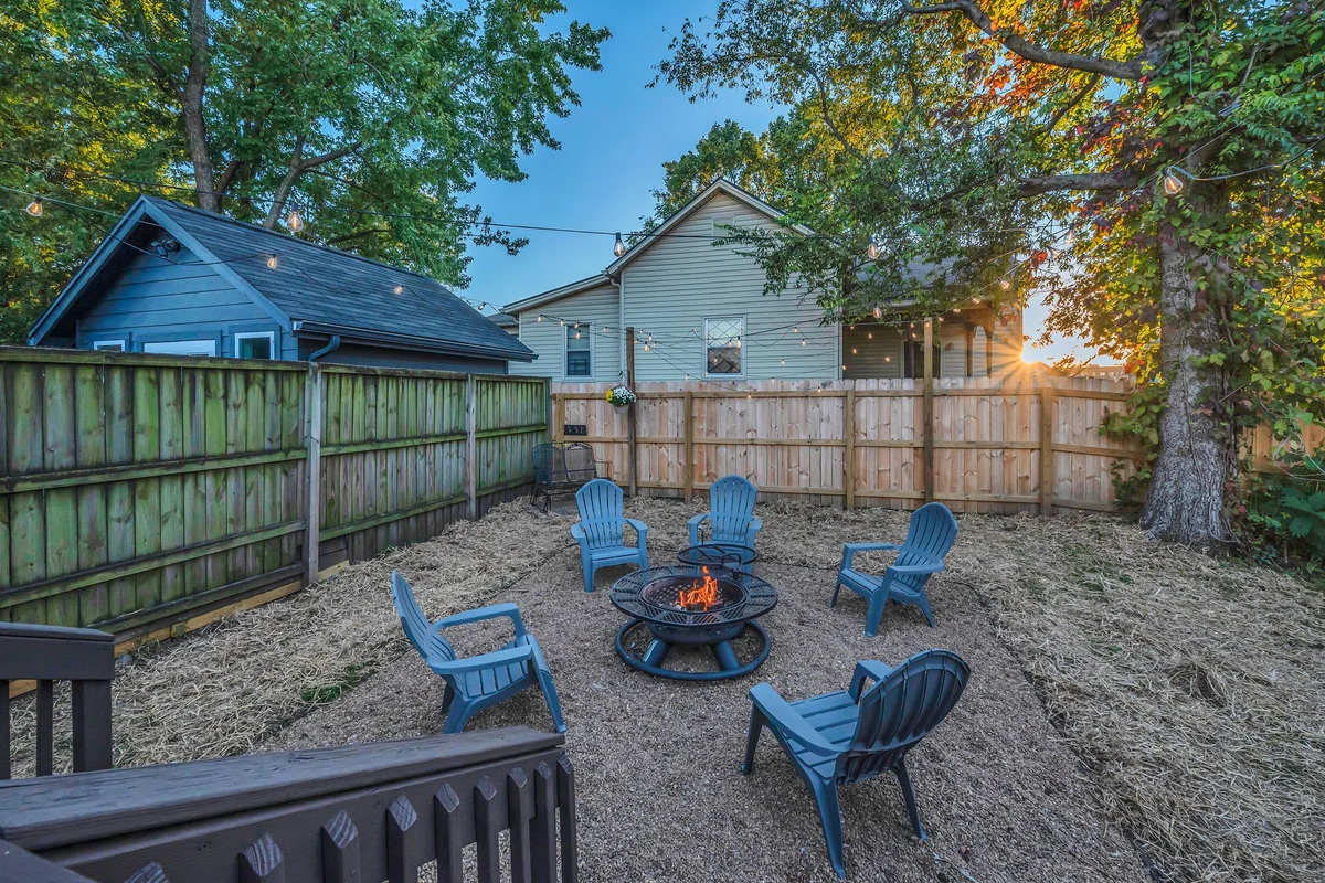 1331_4thAve_2BR #11