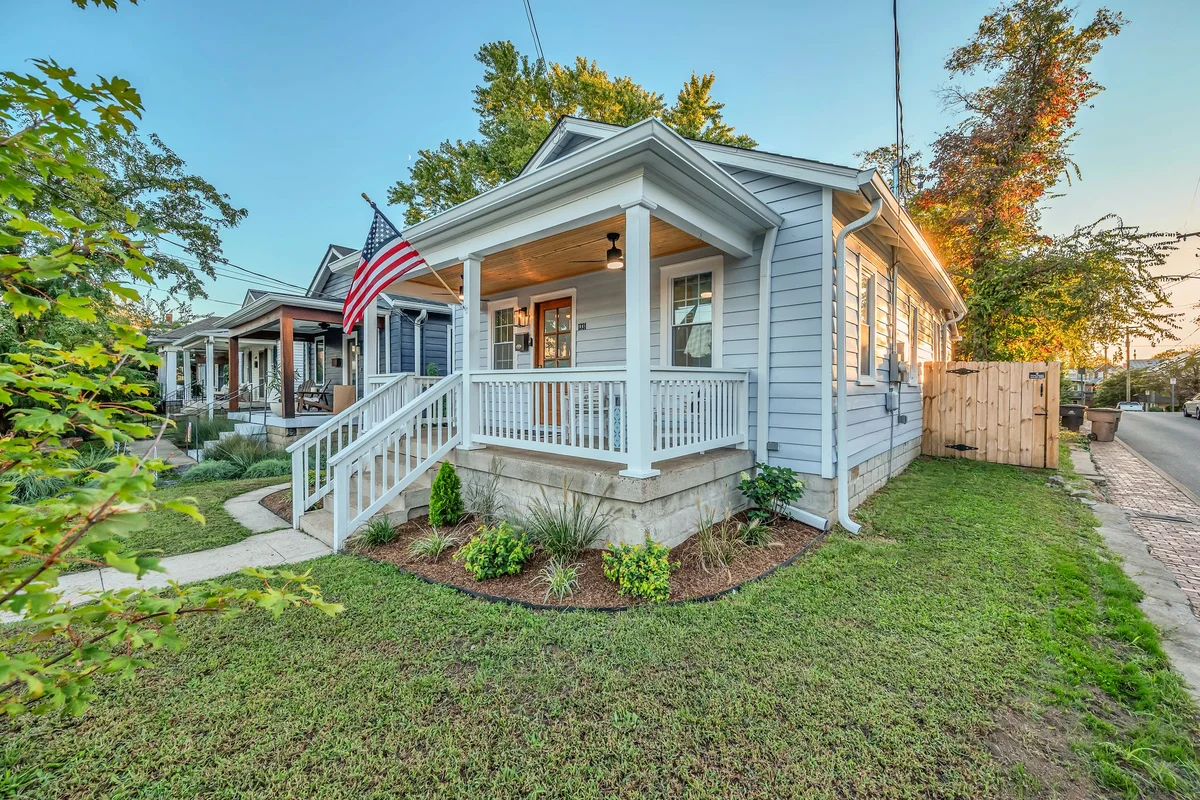 1331_4thAve_2BR #16