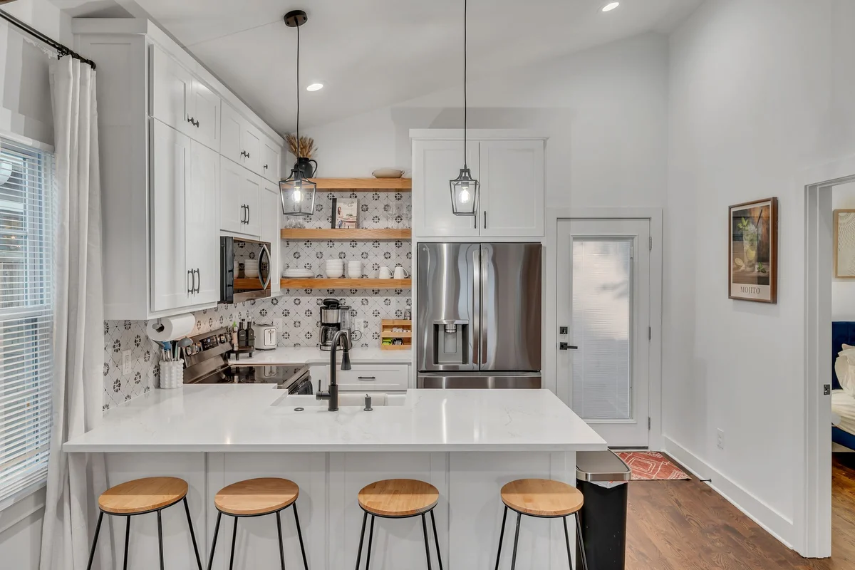 1331_4thAve_2BR #2