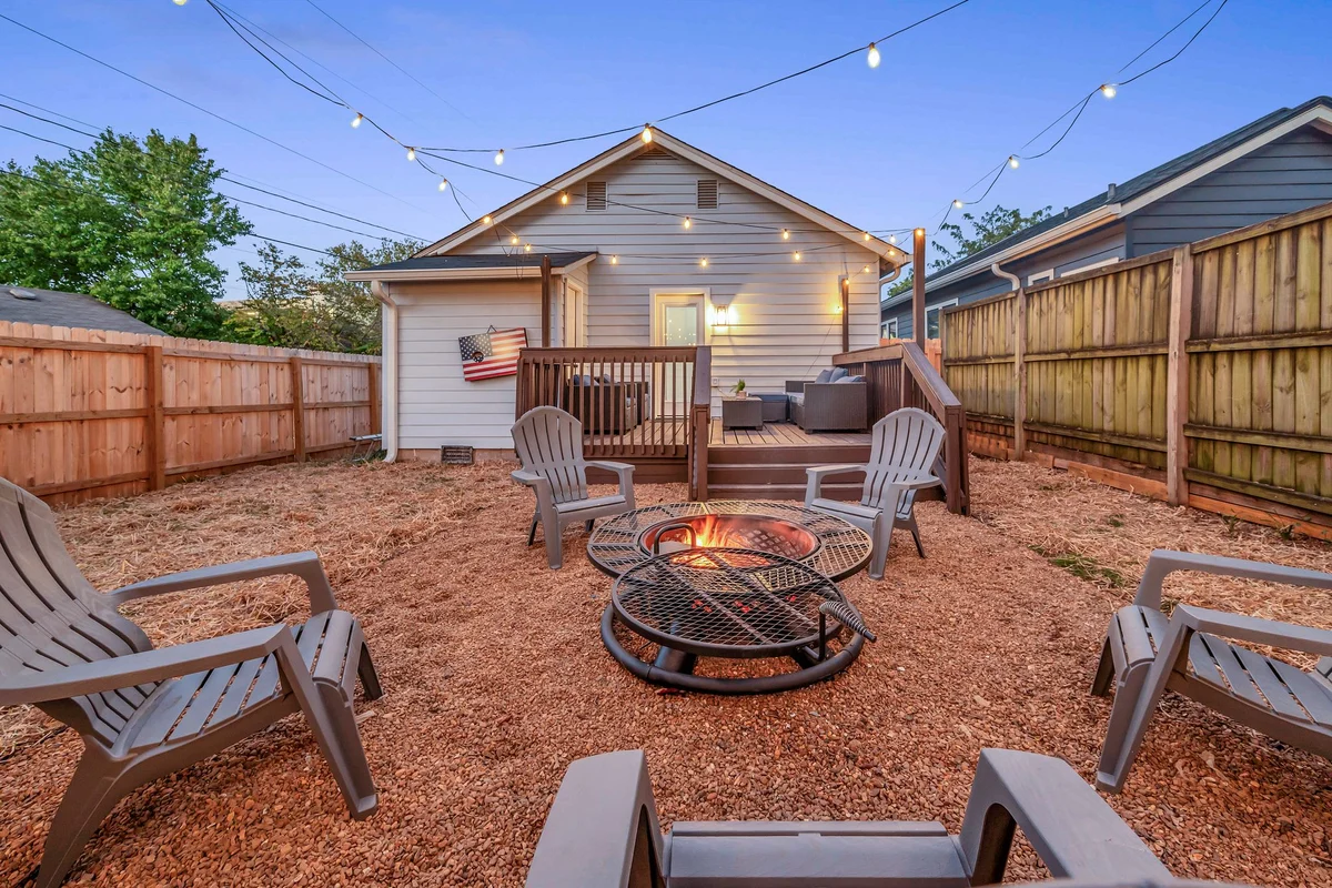 1331_4thAve_2BR #19