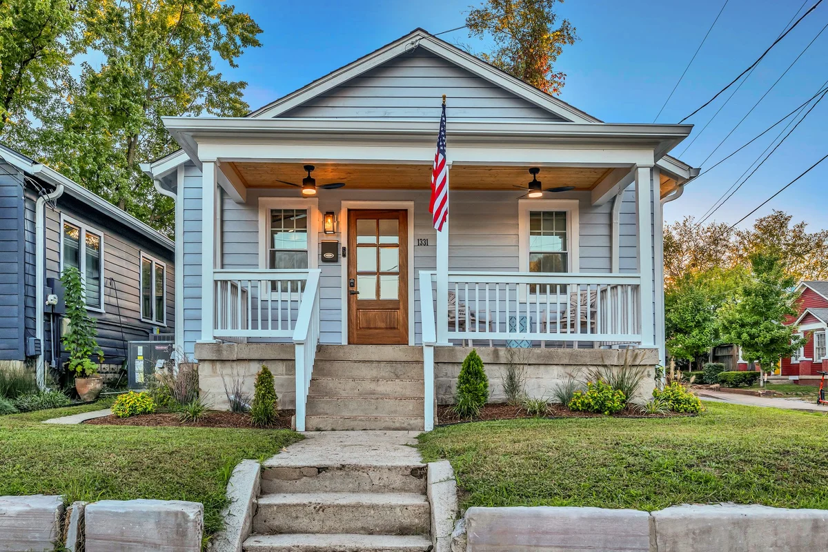 1331_4thAve_2BR #27