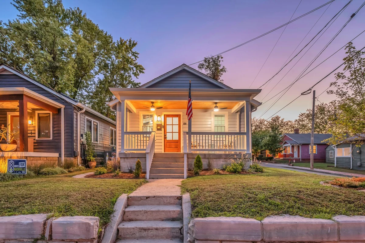 1331_4thAve_2BR #8
