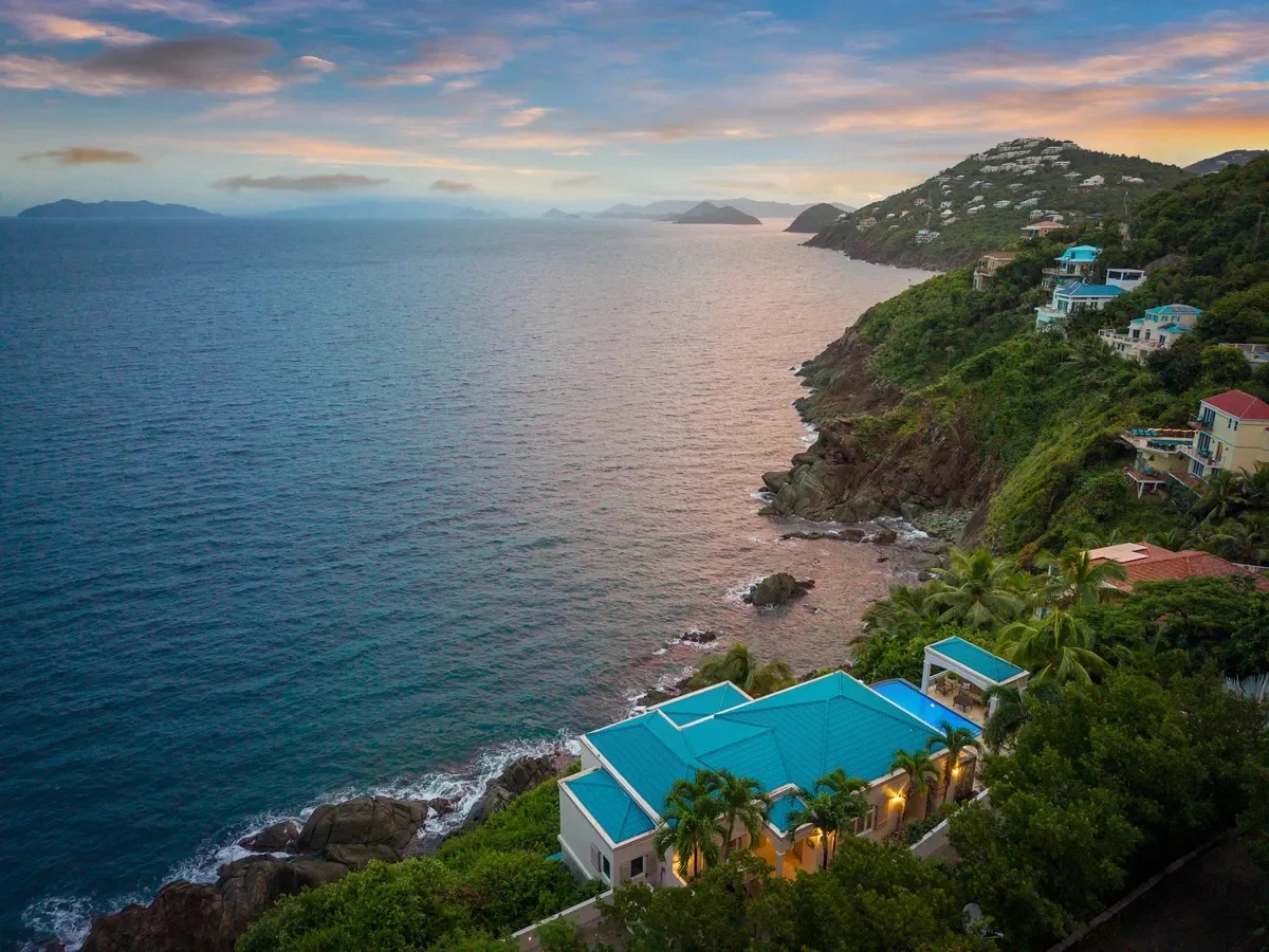 Oceanfront | Peterborg | Infinity Pool | Generator #81