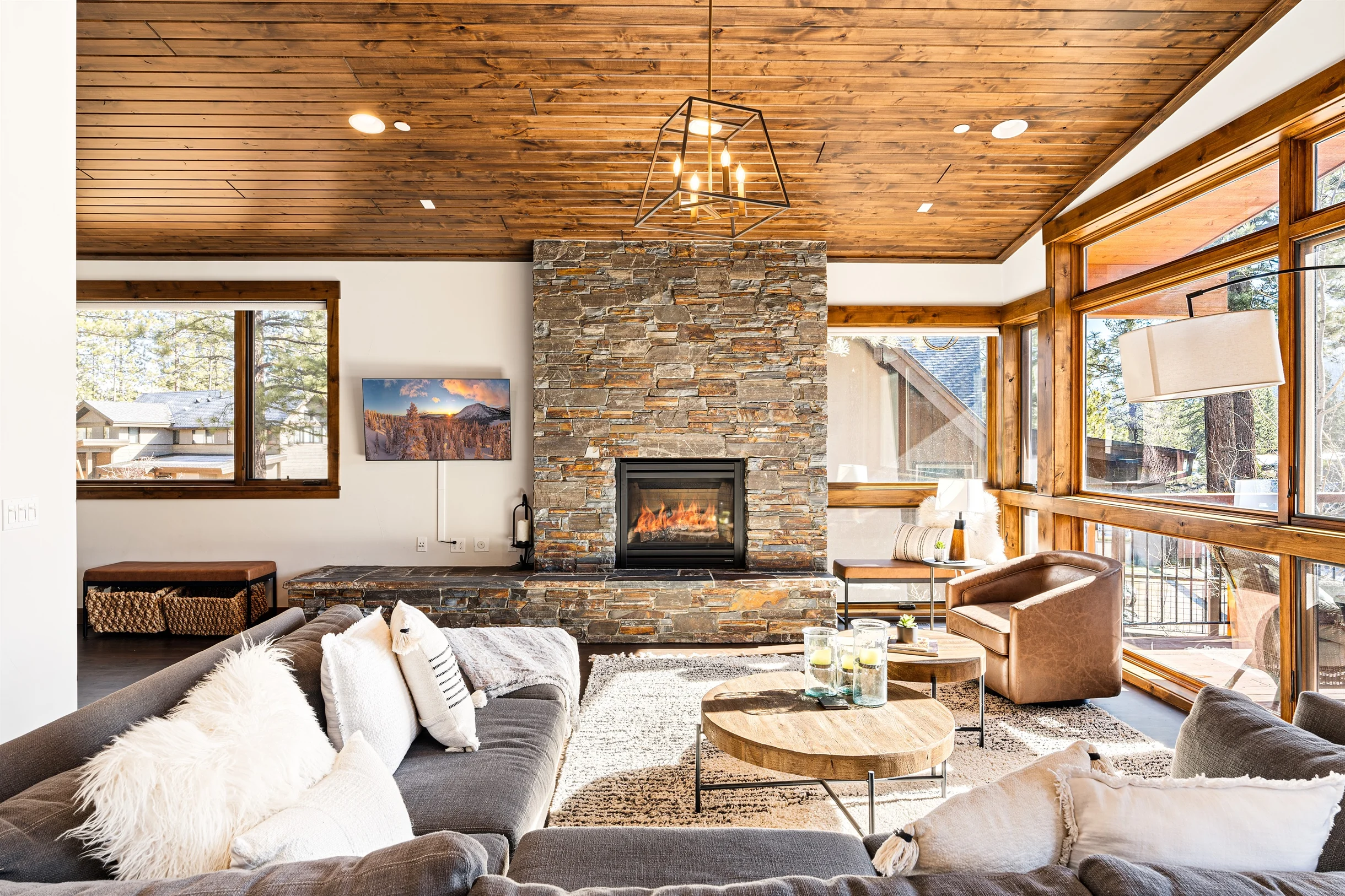 Ski Resort Views, Hot Tub & Golf Course #121