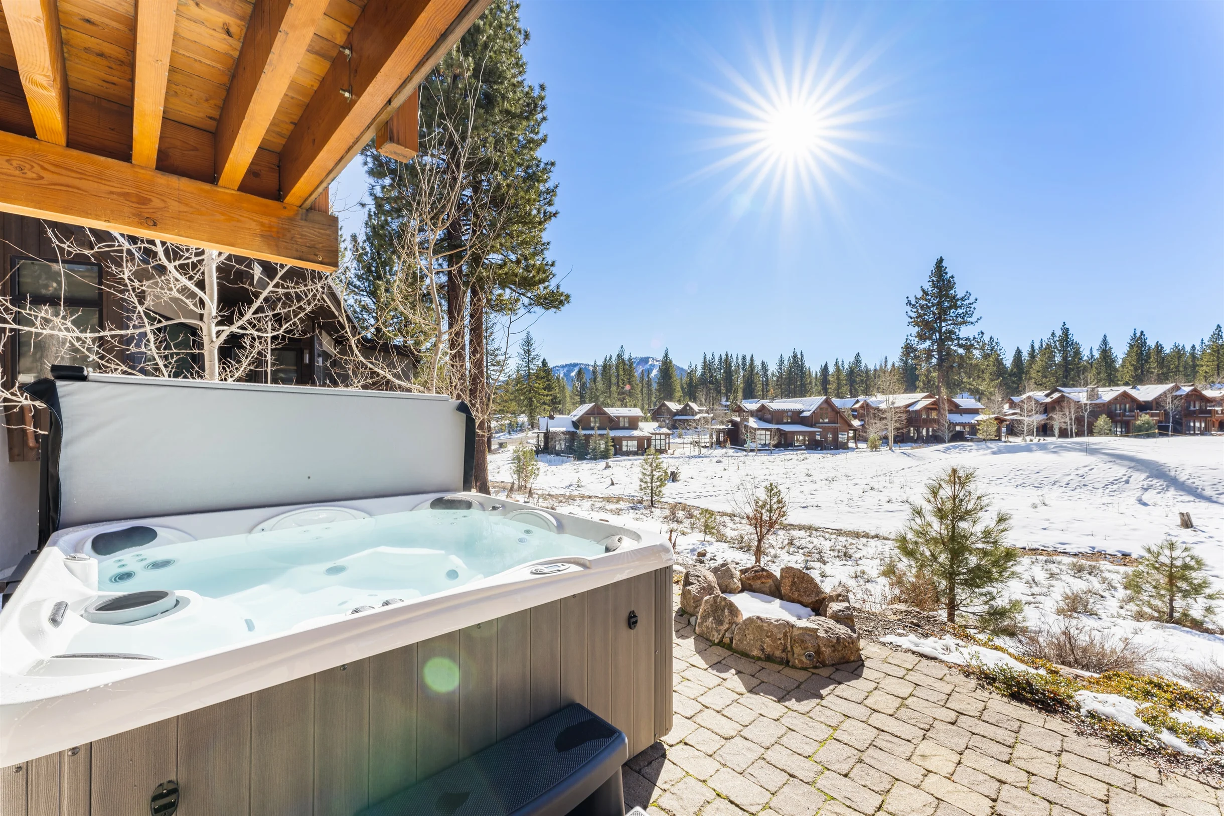 Ski Resort Views, Hot Tub & Golf Course #153