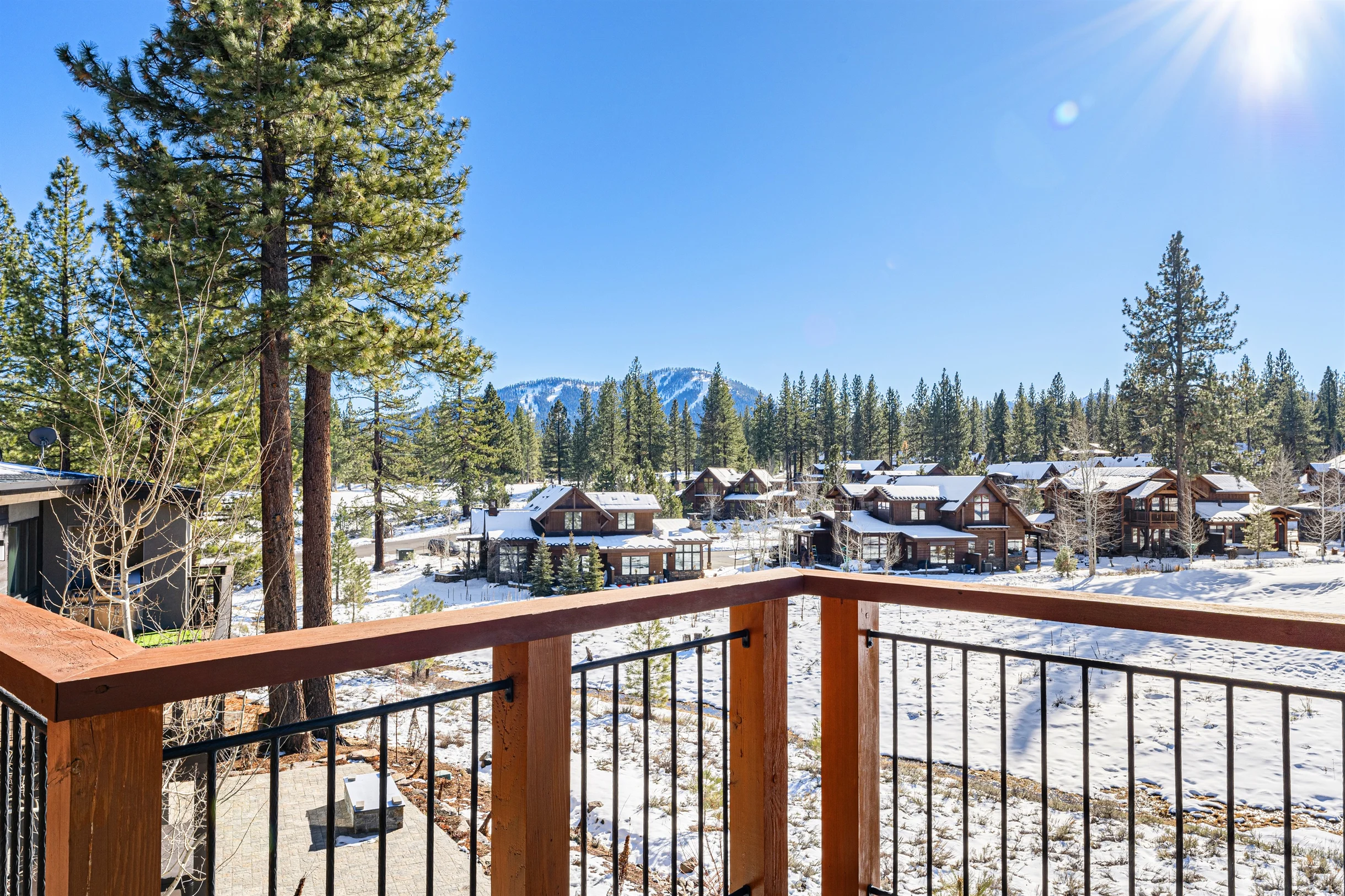 Ski Resort Views, Hot Tub & Golf Course #126