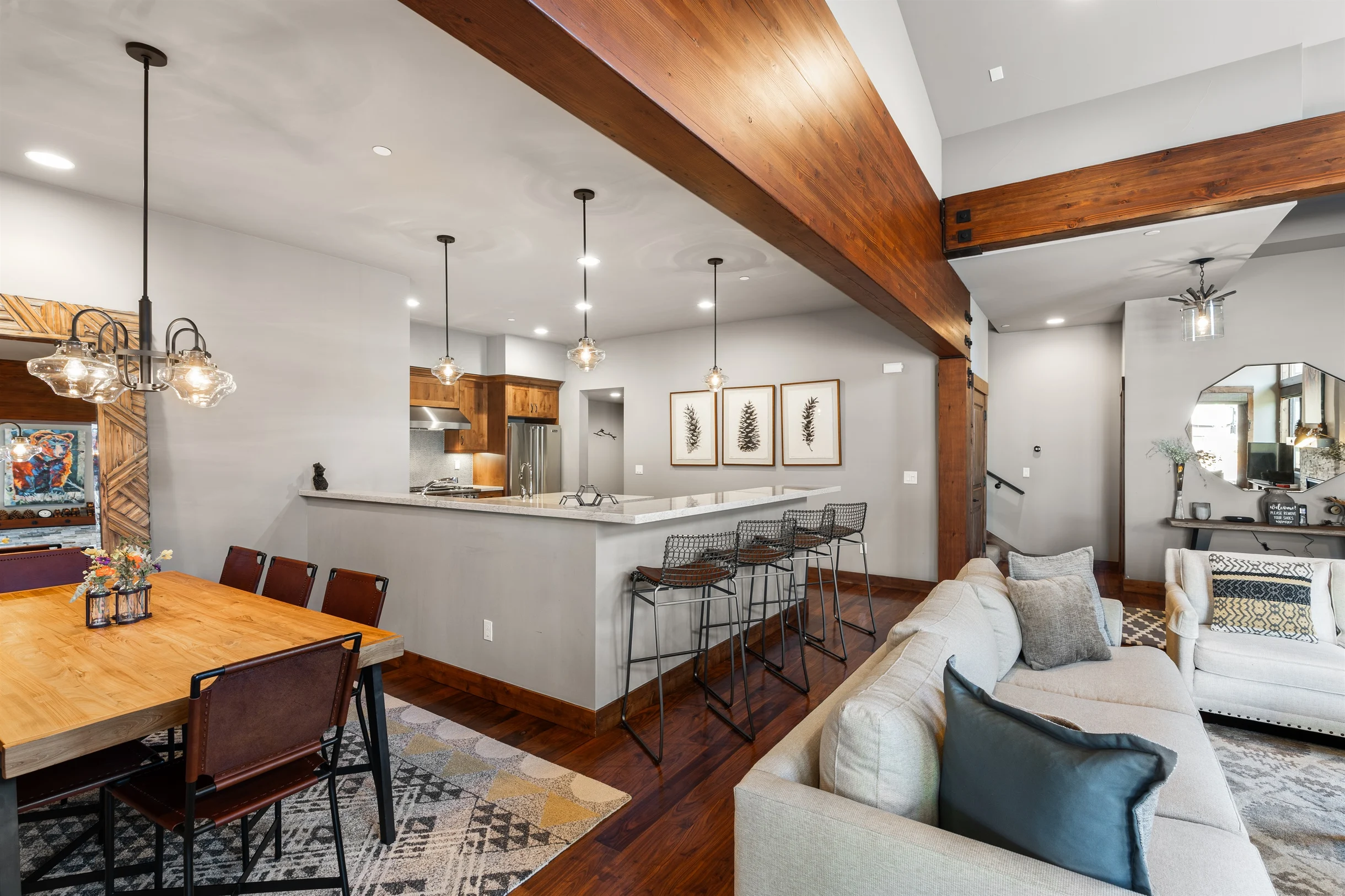 Modern Townhome with 3 King Suites, Near Northstar #63