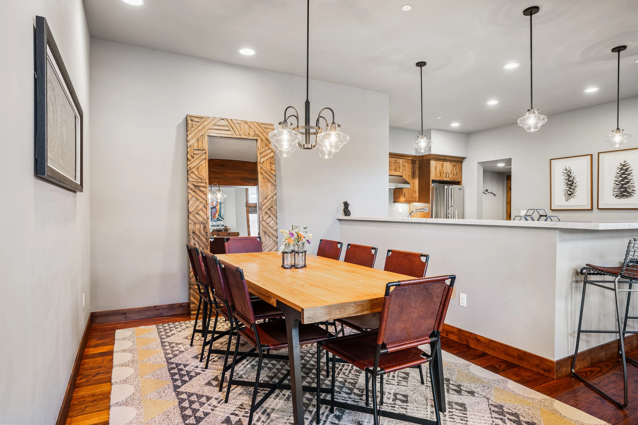 Modern Townhome with 3 King Suites, Near Northstar #80