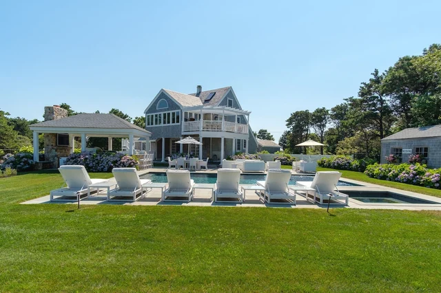 Stunning 1.5 acre compound steps from South Beach #79