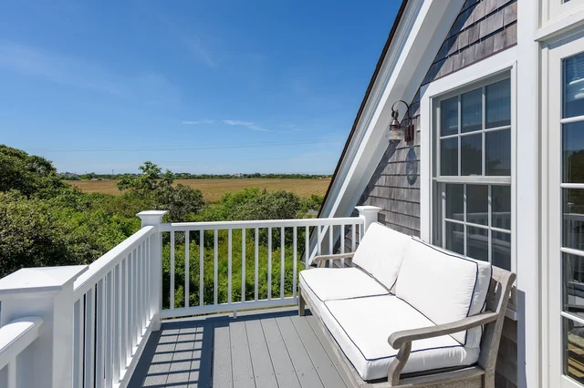 Stunning 1.5 acre compound steps from South Beach #92