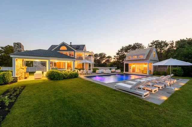 Stunning 1.5 acre compound steps from South Beach #78